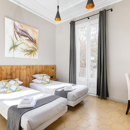 Jardinets Guest House Barcellona Esterno foto
